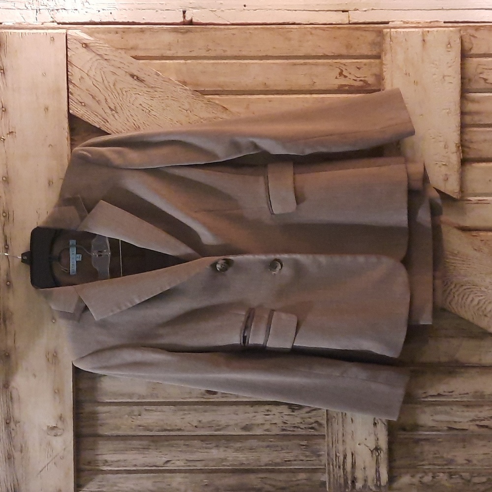 Antonio Melani Matching Blazer size 2 & Skirt Size 4